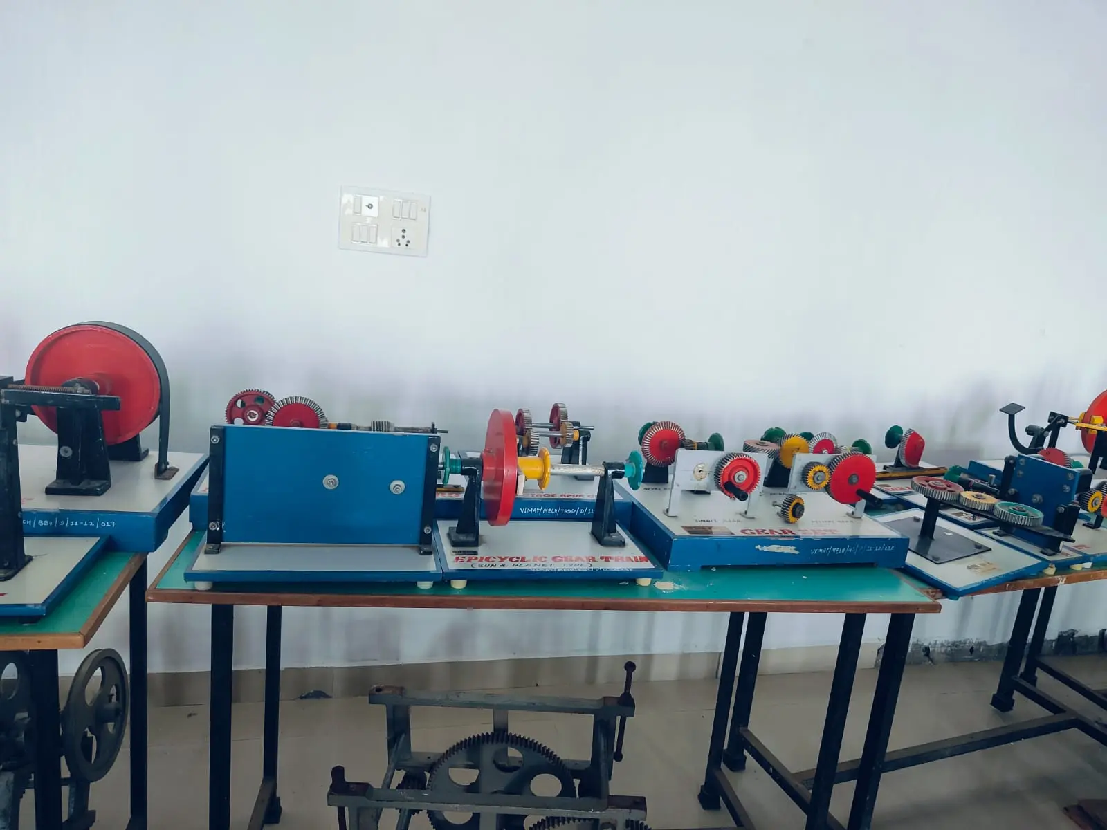 Mechanics of Solid Lab